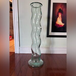 Made in Italy Clear, Wavy Contemporary Vase